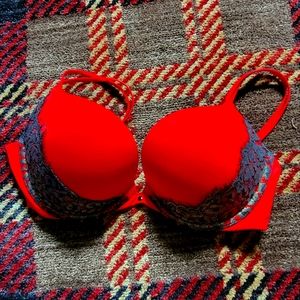 Bra size 36C